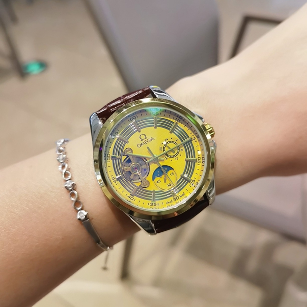 ブランド時計全体デザイン